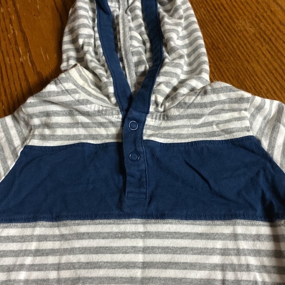 Infant hooded long sleeve jacket - Picture 2 of 5